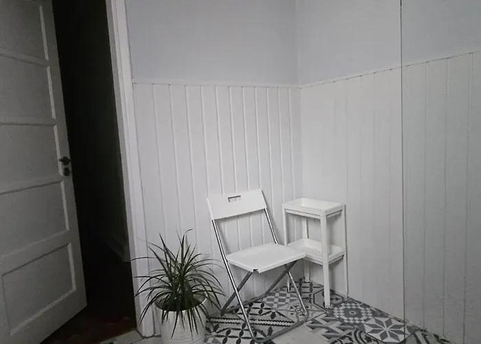 Doble Grande 2 Personas Balcon ホームステイ